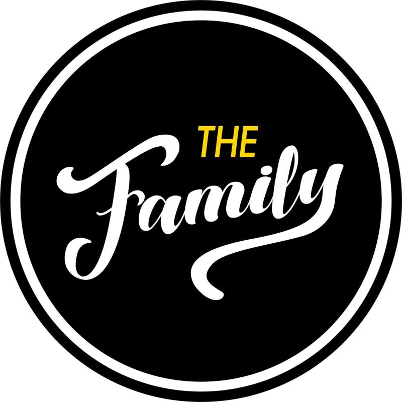 THE FAMILY - ΚΑΦΕΤΕΡΙΑ ΜΥΚΟΝΙΑΤΙΚΑ ΝΕΑ ΚΑΛΛΙΚΡΑΤΕΙΑ -  ΑΡΤΟΠΟΙΕΙΟ ΜΥΚΟΝΙΑΤΙΚΑ ΝΕΑ ΚΑΛΛΙΚΡΑΤΕΙΑ